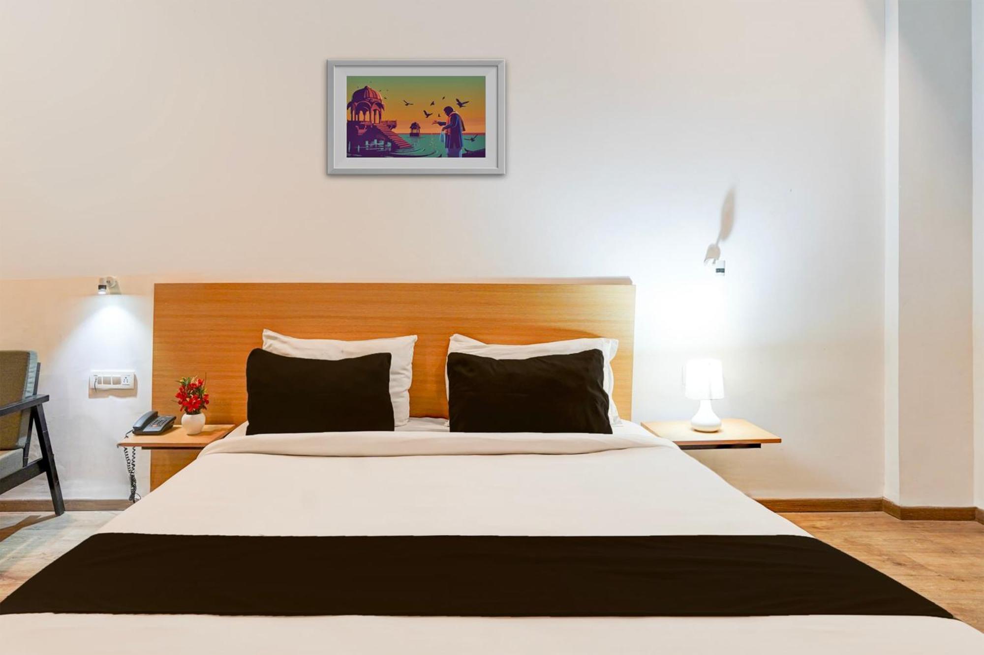 Super Townhouse Gomti Nagar Matiyari Hotel Chinhat Exterior photo